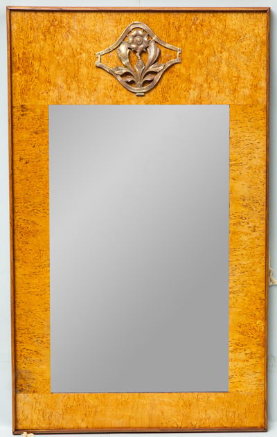 Зеркало с накладкой в стиле модерн «Цветок»