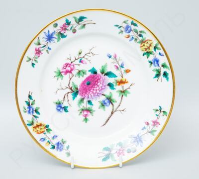 Тарелка в стиле шинуазри с изображением цветущих пионов. Императорский фарфоровый завод