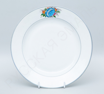 Тарелка с изображением синей розы. Чехонин (?). ГФЗ
